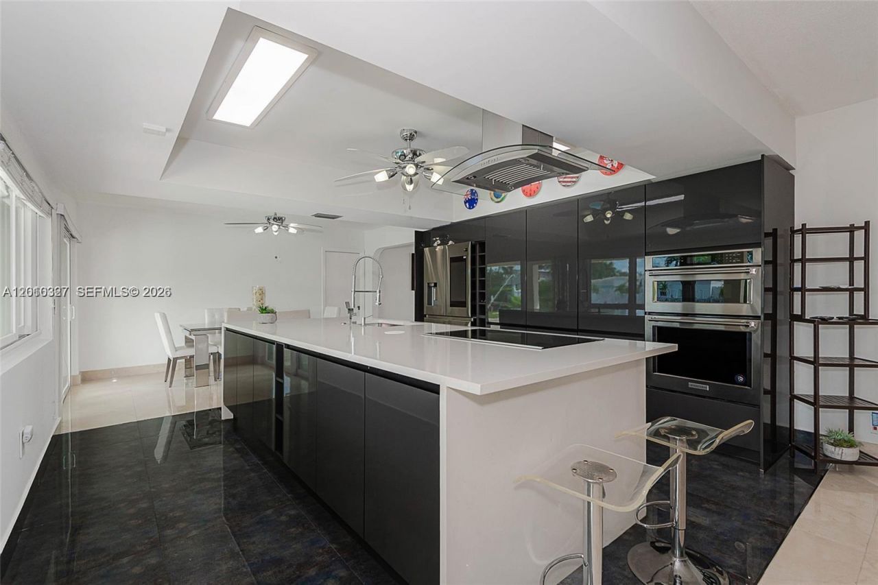 1912 Ocean Mist Dr, Lauderdale by the Sea, FL 33062 Photo