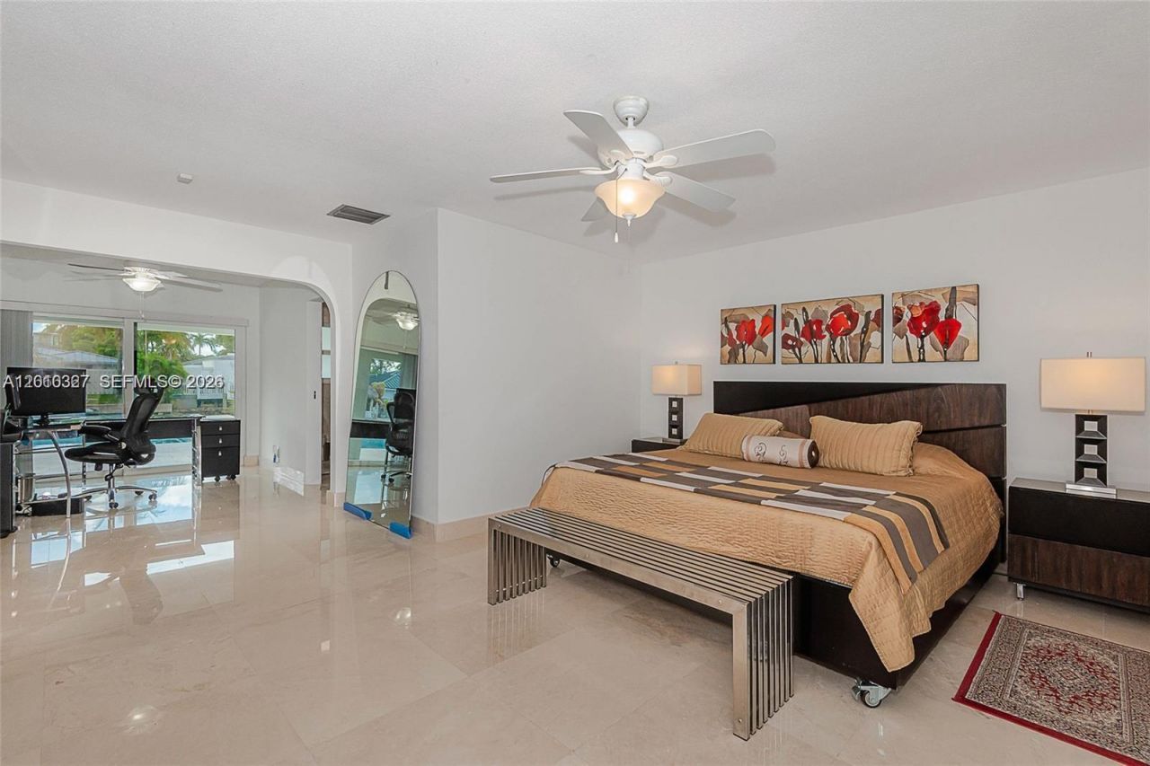 1912 Ocean Mist Dr, Lauderdale by the Sea, FL 33062 Photo