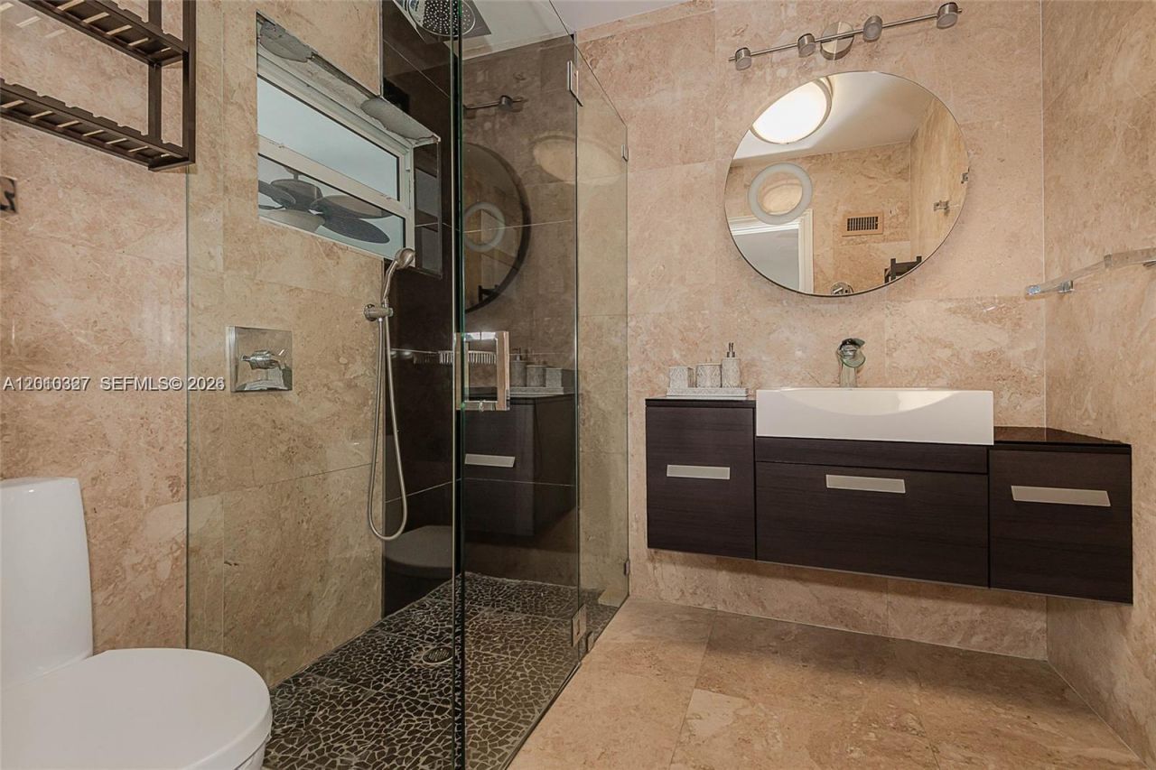 1912 Ocean Mist Dr, Lauderdale by the Sea, FL 33062 Photo