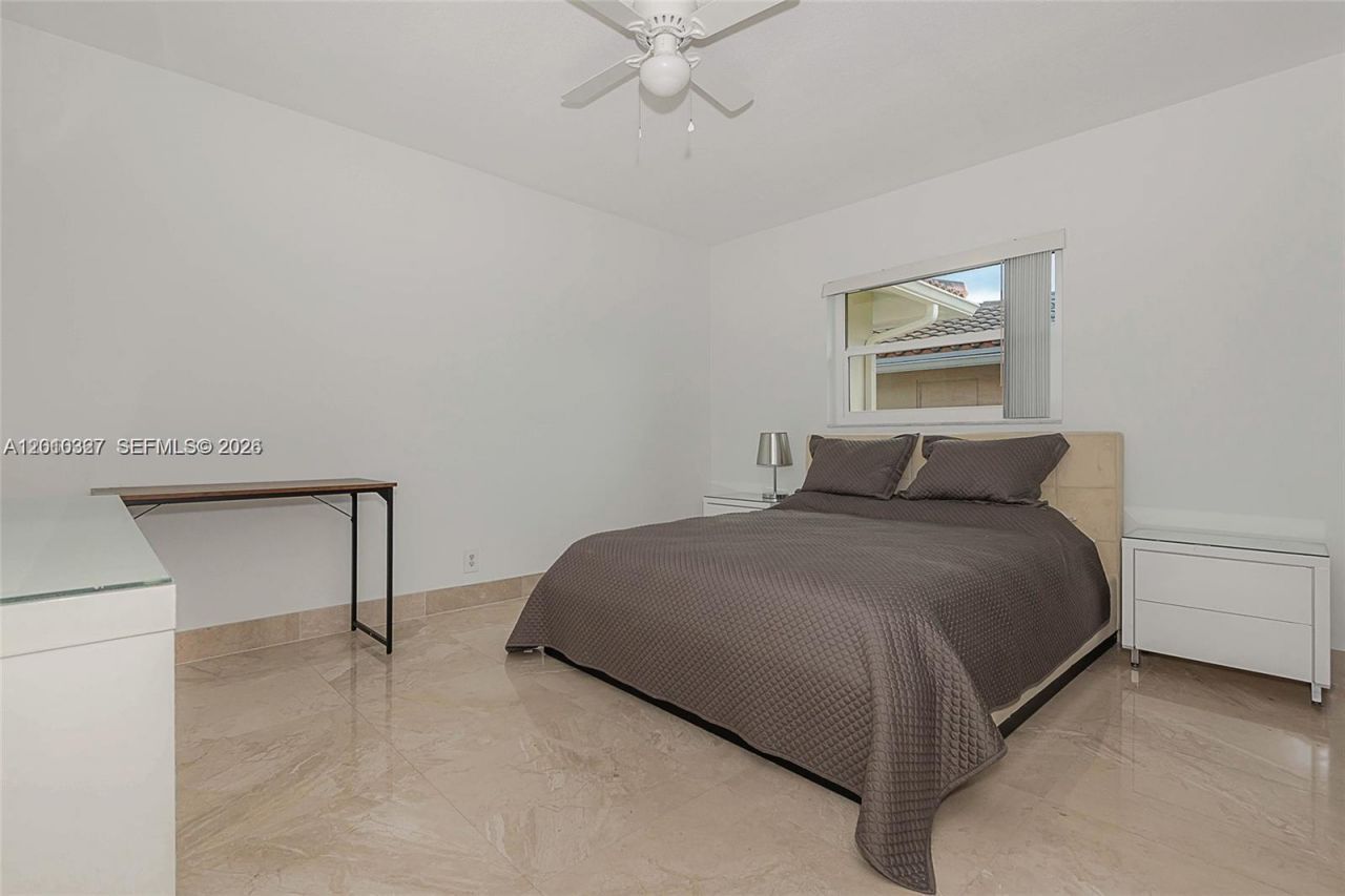 1912 Ocean Mist Dr, Lauderdale by the Sea, FL 33062 Photo