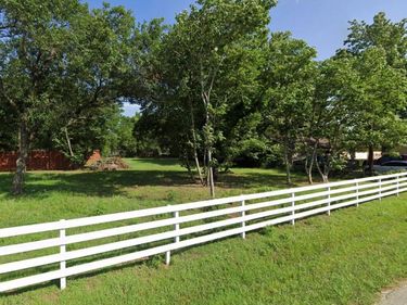 939 & 933 Applegate Drive, Dallas, TX 75253