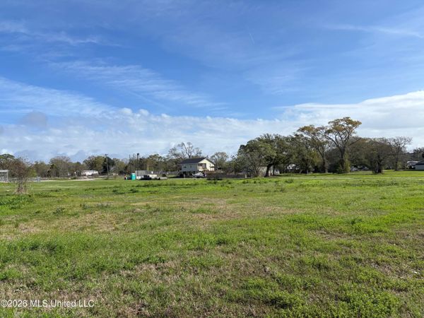 410 Fowler Street, Biloxi, MS 39530