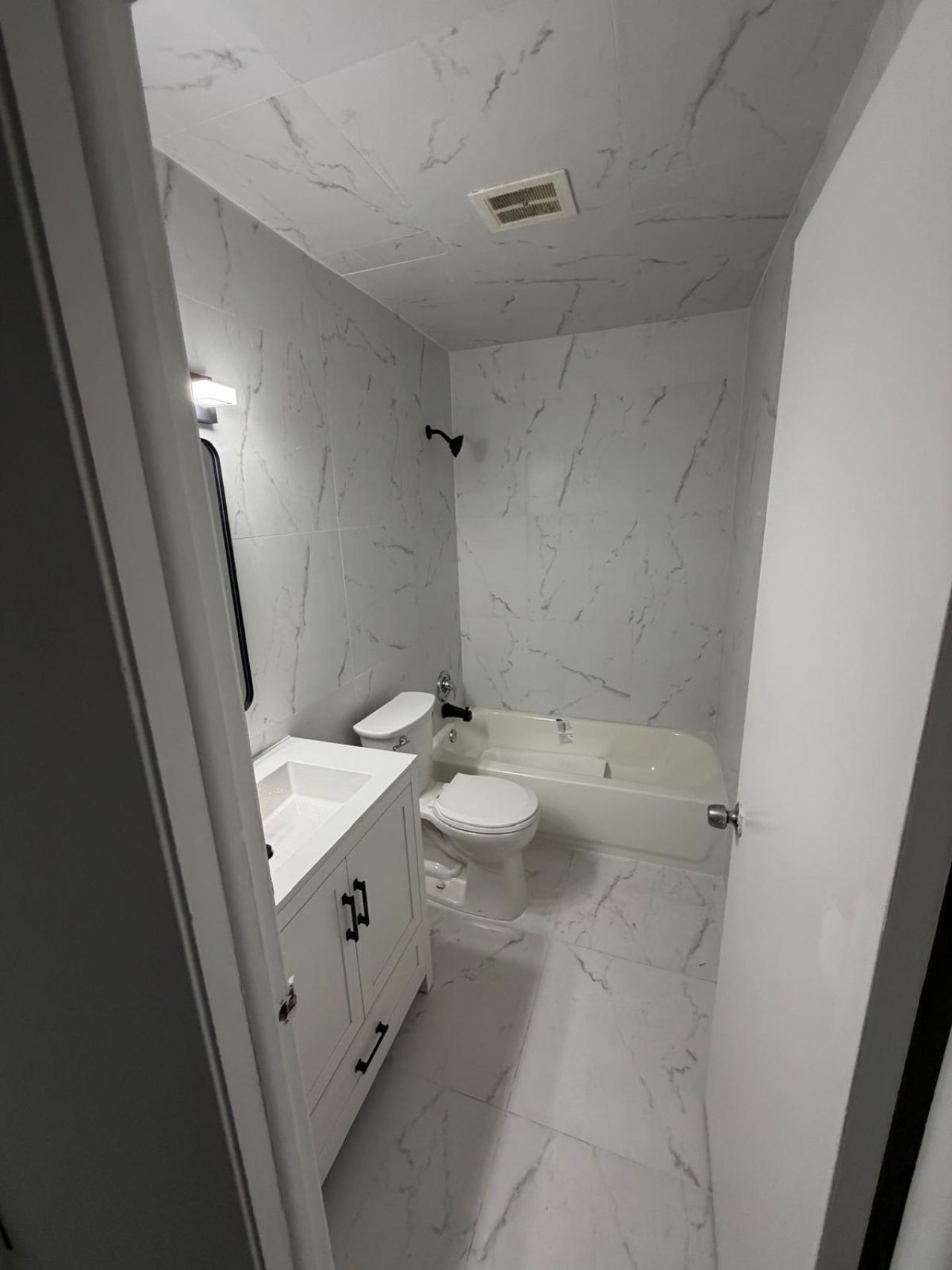 6074 Forest Hill Boulevard, Unit 208, West Palm Beach, FL 33415 Photo