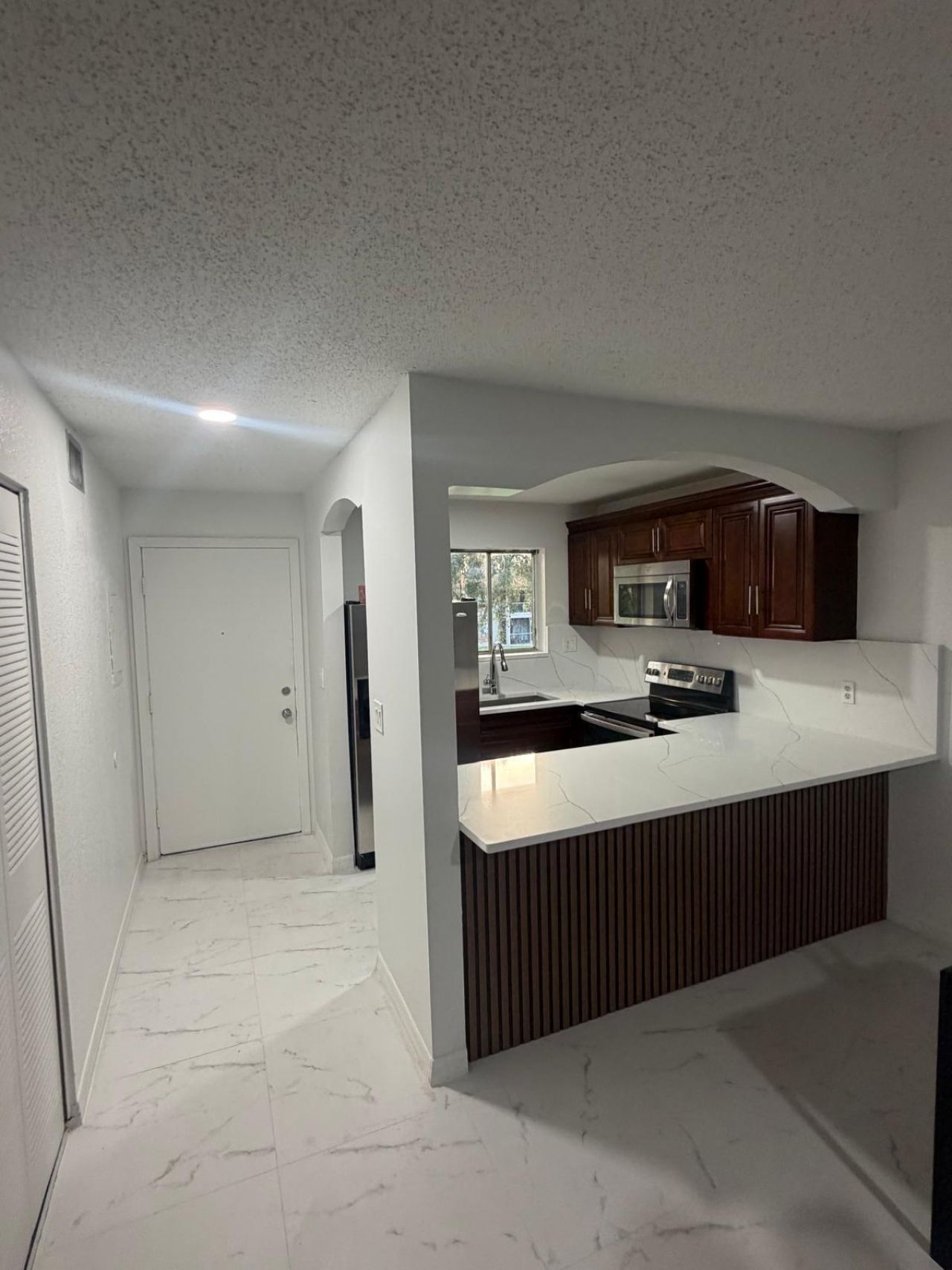 6074 Forest Hill Boulevard, Unit 208, West Palm Beach, FL 33415 Photo