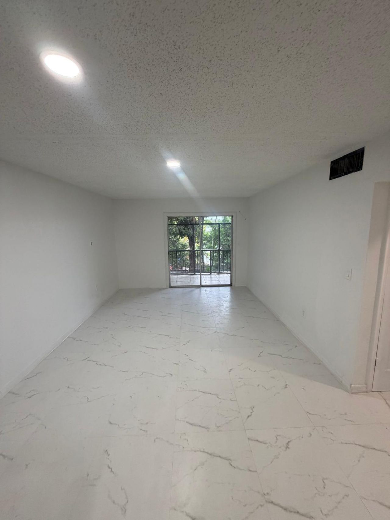6074 Forest Hill Boulevard, Unit 208, West Palm Beach, FL 33415 Photo
