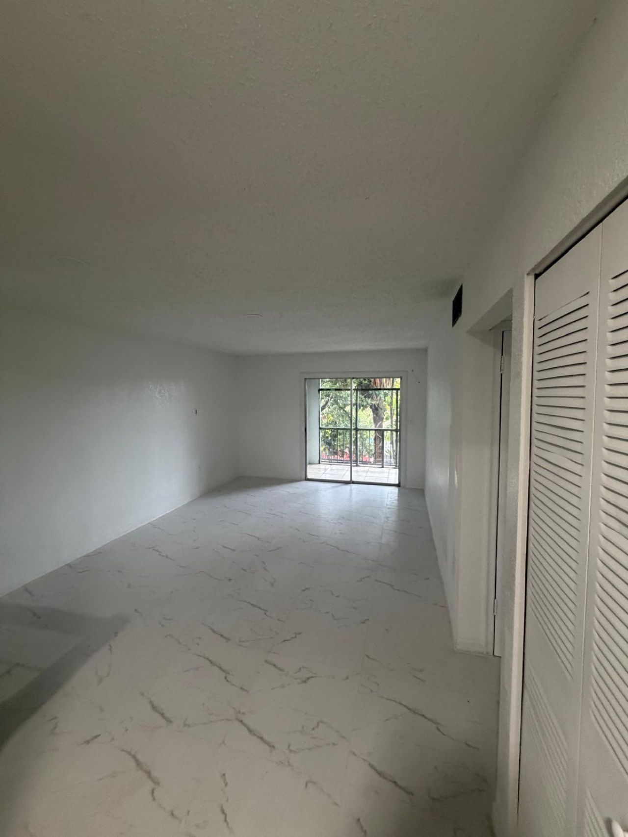 6074 Forest Hill Boulevard, Unit 208, West Palm Beach, FL 33415 Photo
