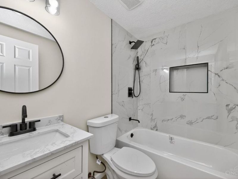 5294 Orchardridge Court, Green Township, OH 45239 Photo 18