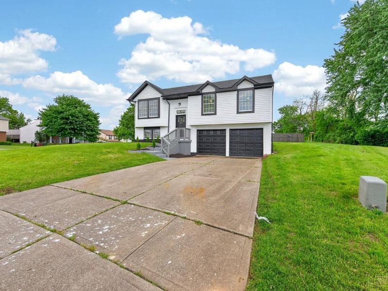 5294 Orchardridge Court, Green Township, OH 45239 Photo 3