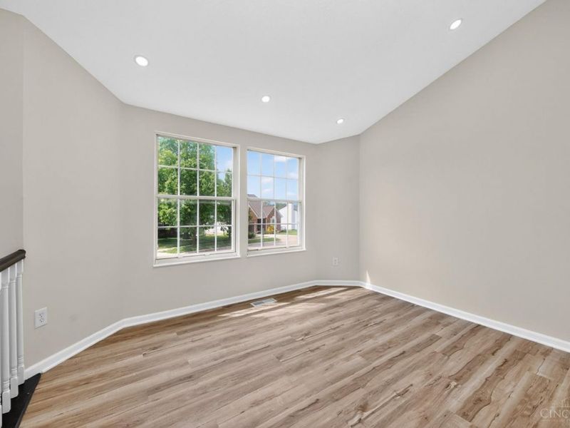 5294 Orchardridge Court, Green Township, OH 45239 Photo 9