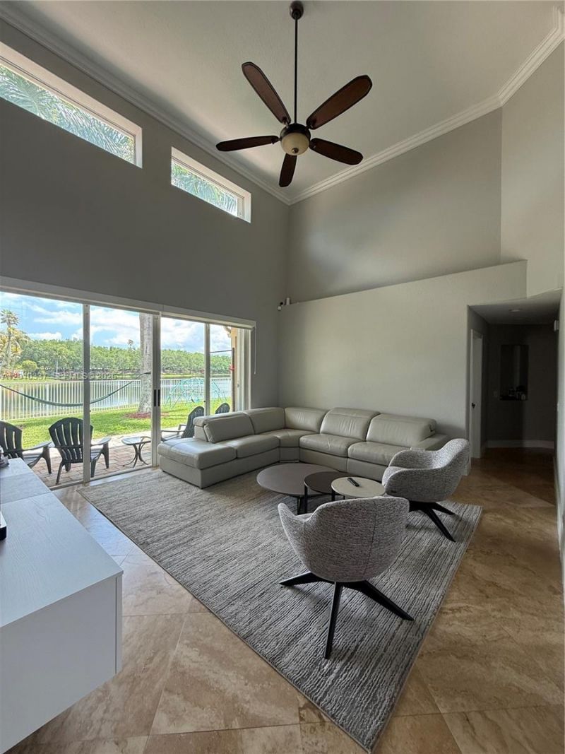 1070 Capistrano, Weston, FL 33326 Photo