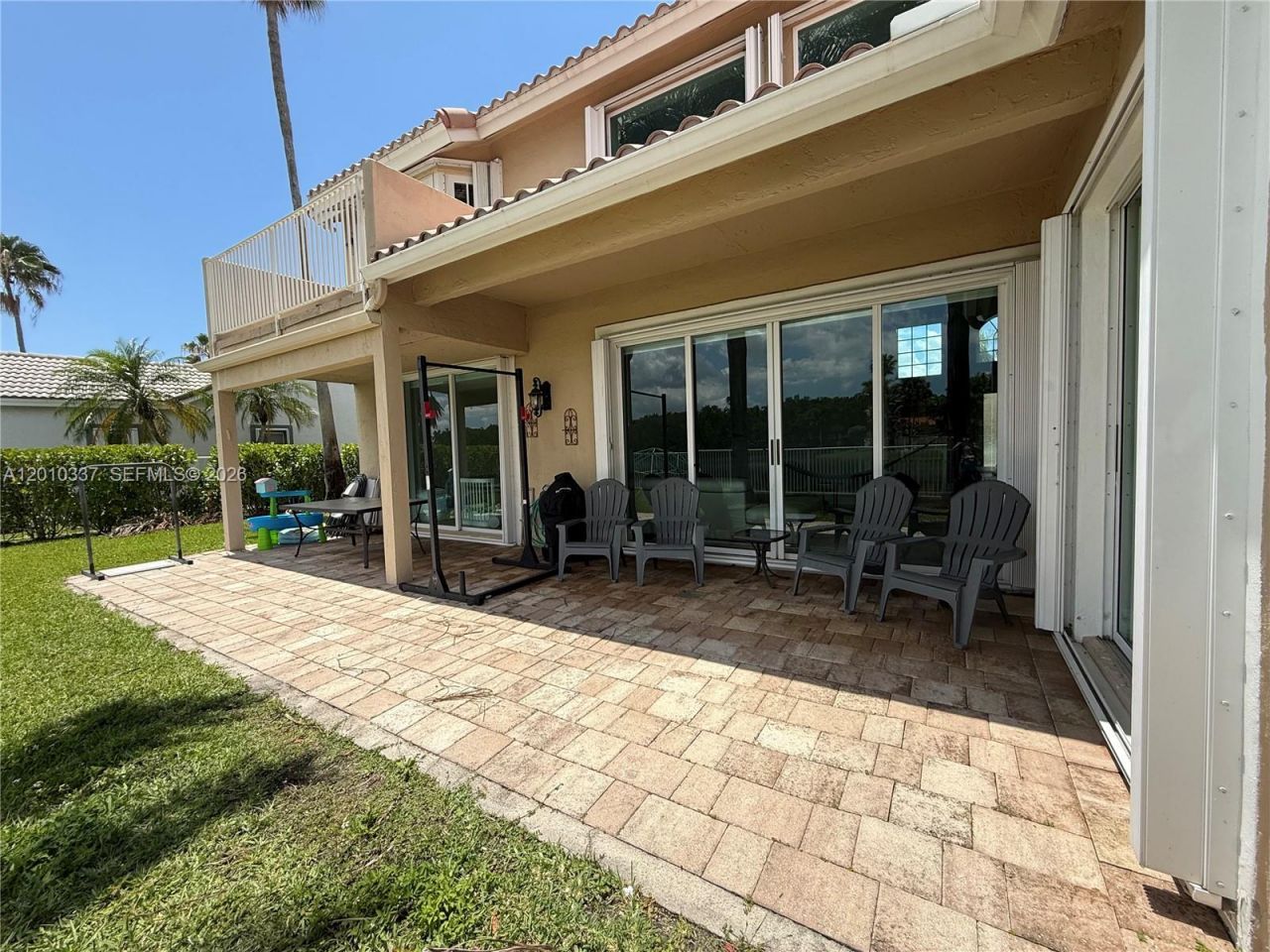 1070 Capistrano, Weston, FL 33326 Photo