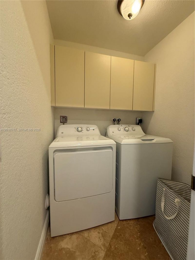 1070 Capistrano, Weston, FL 33326 Photo