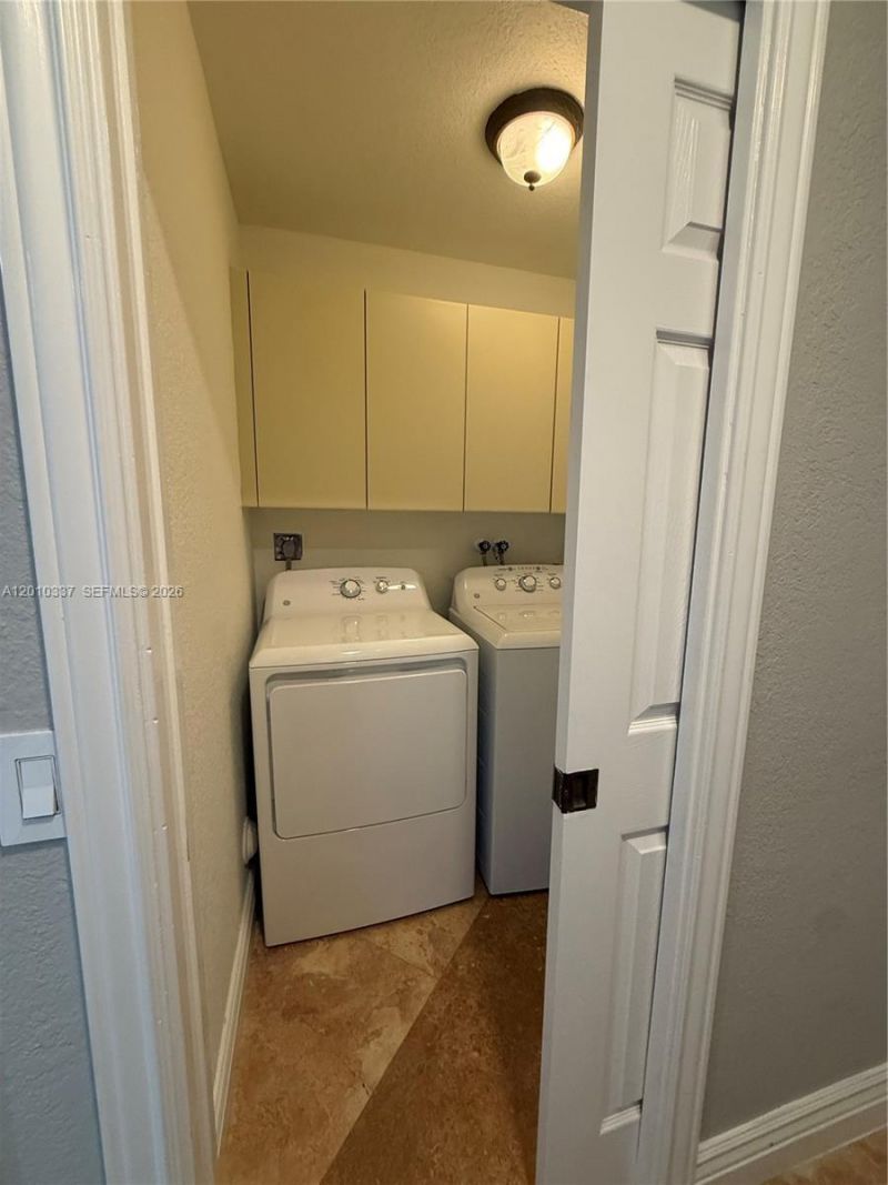 1070 Capistrano, Weston, FL 33326 Photo