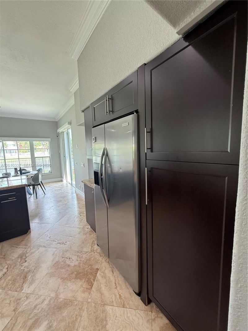 1070 Capistrano, Weston, FL 33326 Photo