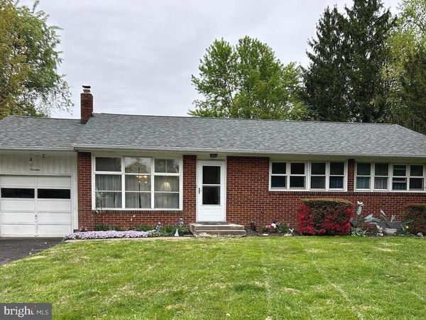 19 ELJAN DRIVE , DOYLESTOWN, PA 18901
