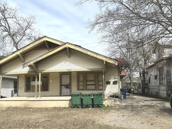 737 Porter st, San Antonio, TX 78210