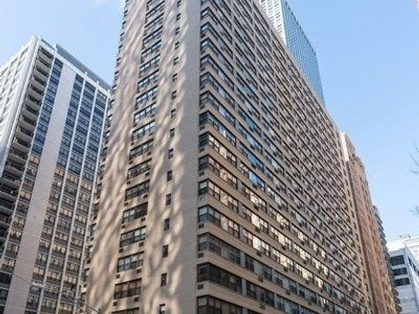 850 N DeWitt Place , Unit 22F, Chicago, IL 60611