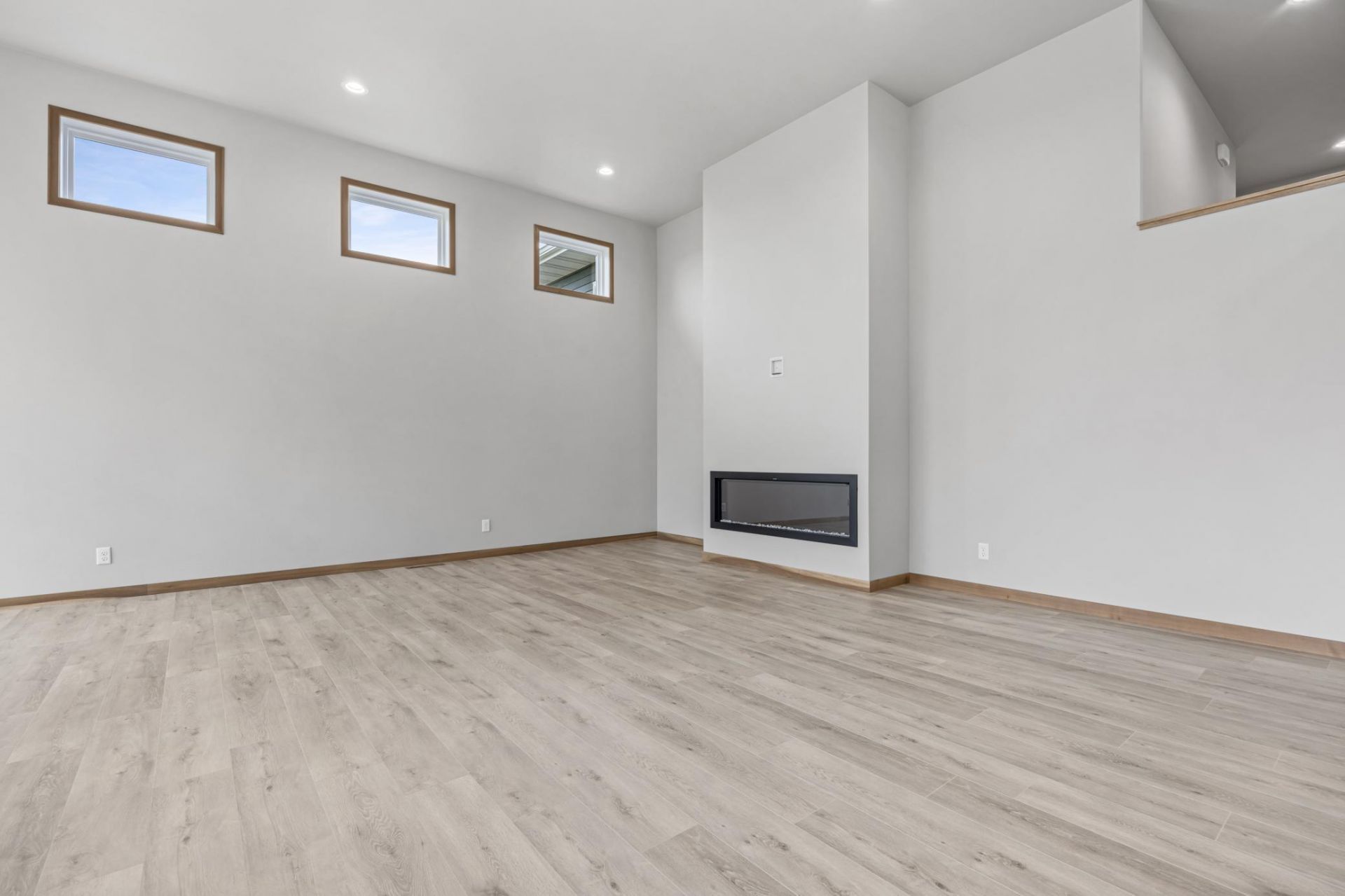 8479 61st Street S primary photo