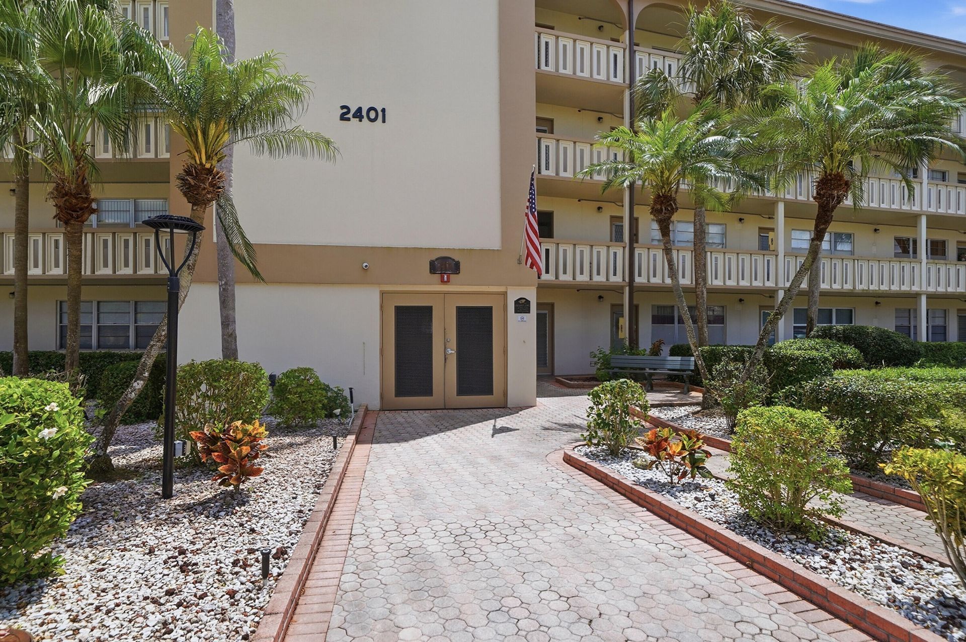 2401 Antigua Circle, Unit J3, Coconut Creek, FL 33066 Photo