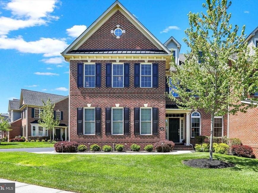 86 Rittenhouse Circle, Newtown, PA 18940 Main Photo