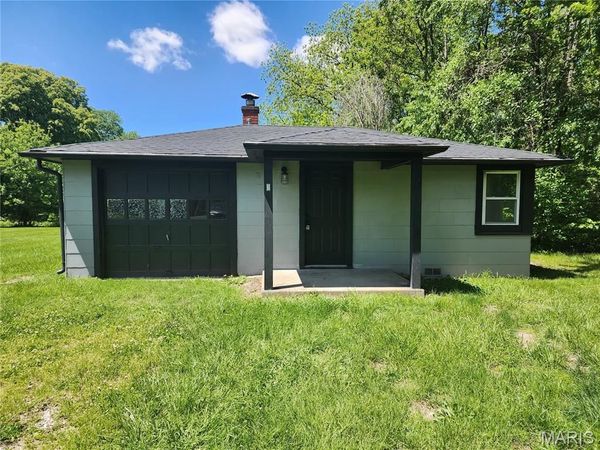 6 Irma Lane, Fairview Heights, IL 62208