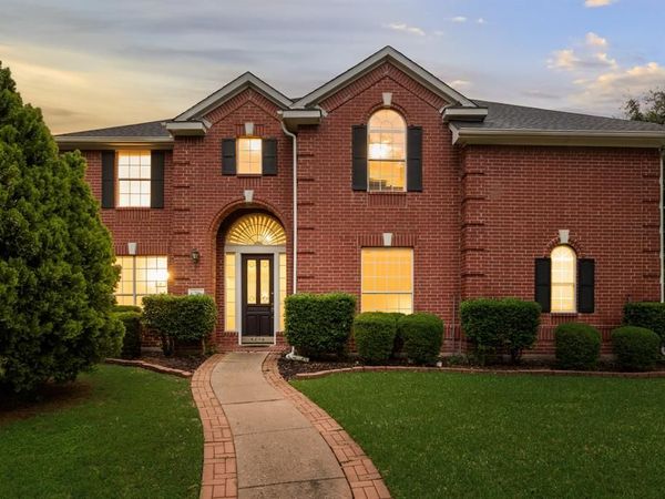 6206 Hidden Springs Lane , Garland, TX 75044