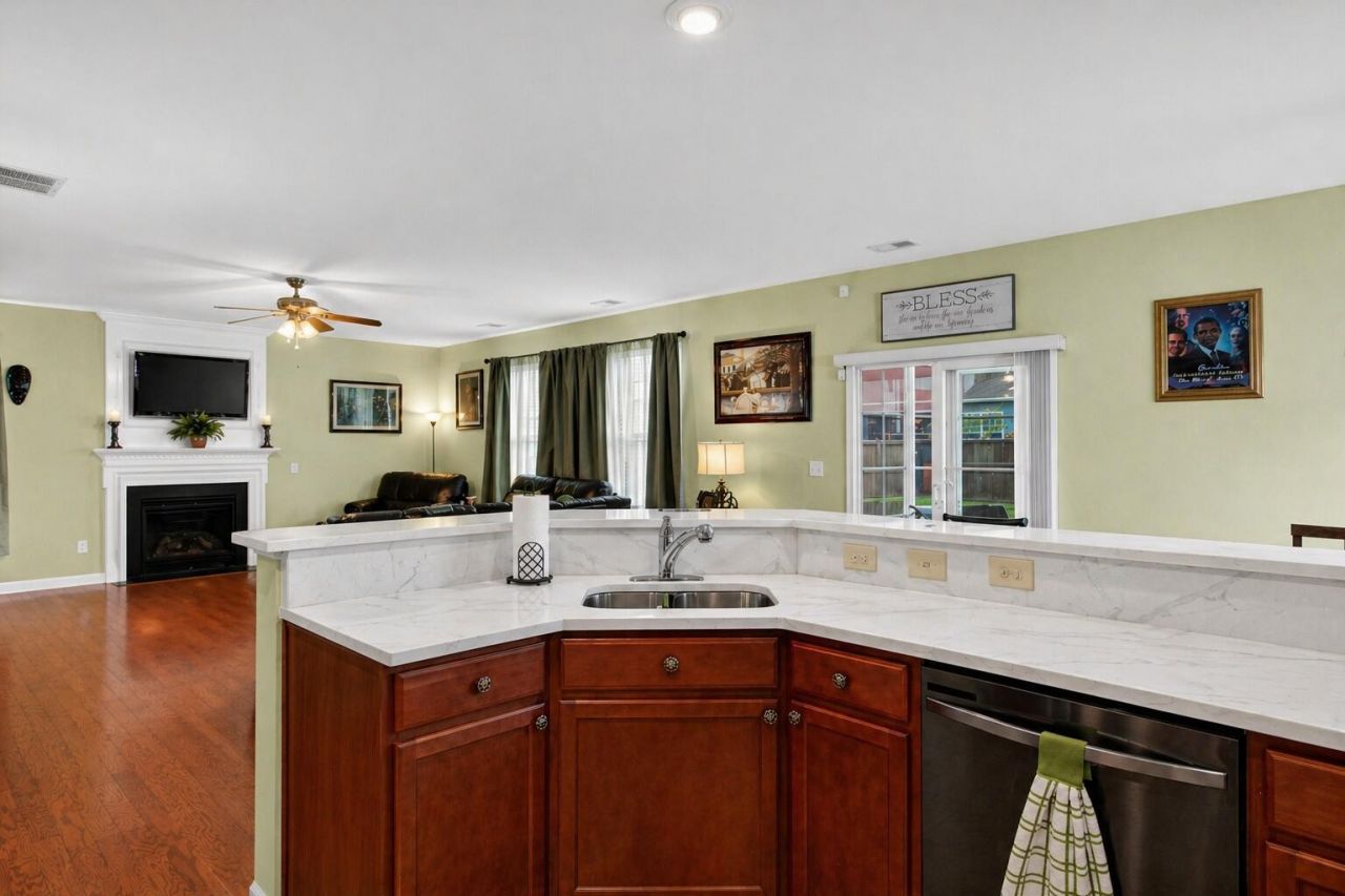 205 Cypress Forest Drive Photo 14