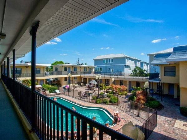 16333 GULF BOULEVARD , Unit 4, ST PETERSBURG, FL 33708