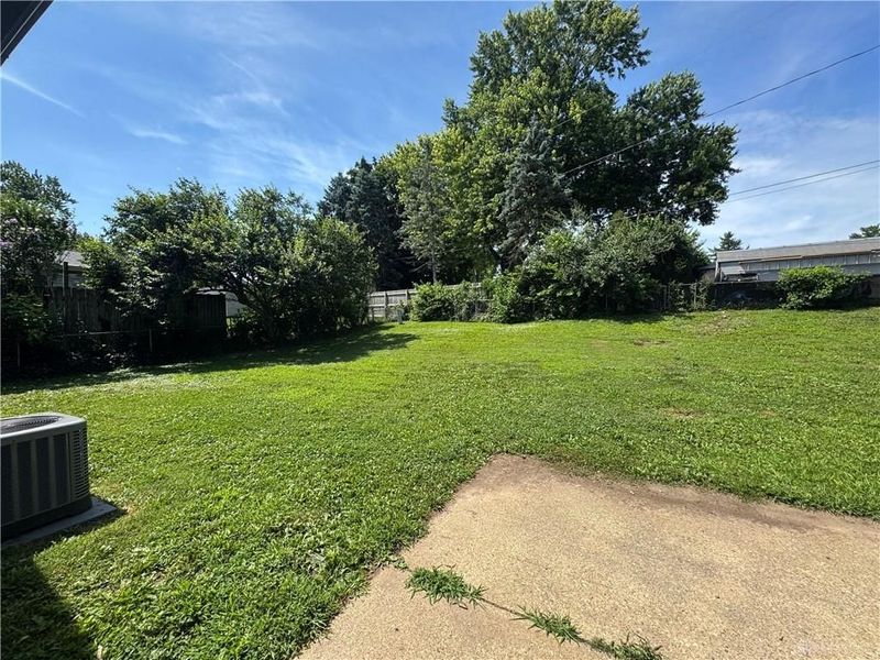 1218 Rona Parkway Drive, Fairborn, OH 45324 Photo 25