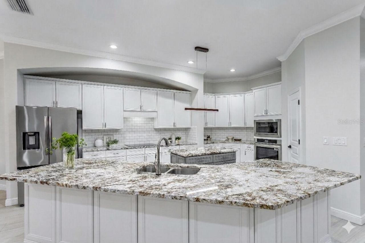11909 Mandevilla Court, Tampa, FL 33626 Photo