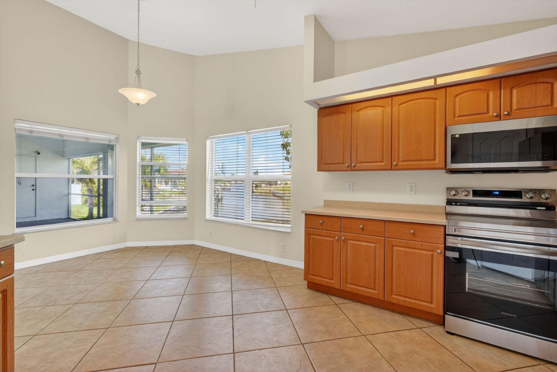 2902 NW 17th Avenue, Cape Coral, FL 33993 Photo