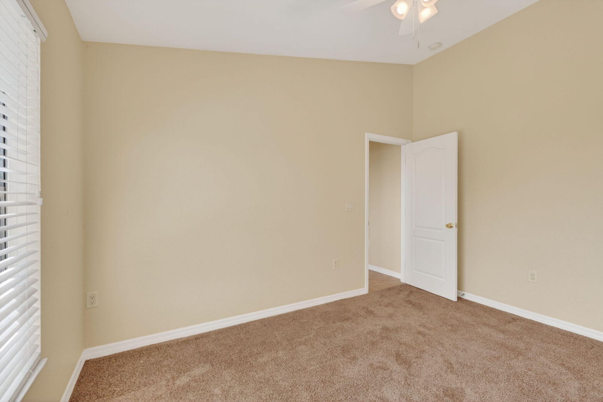 2902 NW 17th Avenue, Cape Coral, FL 33993 Photo