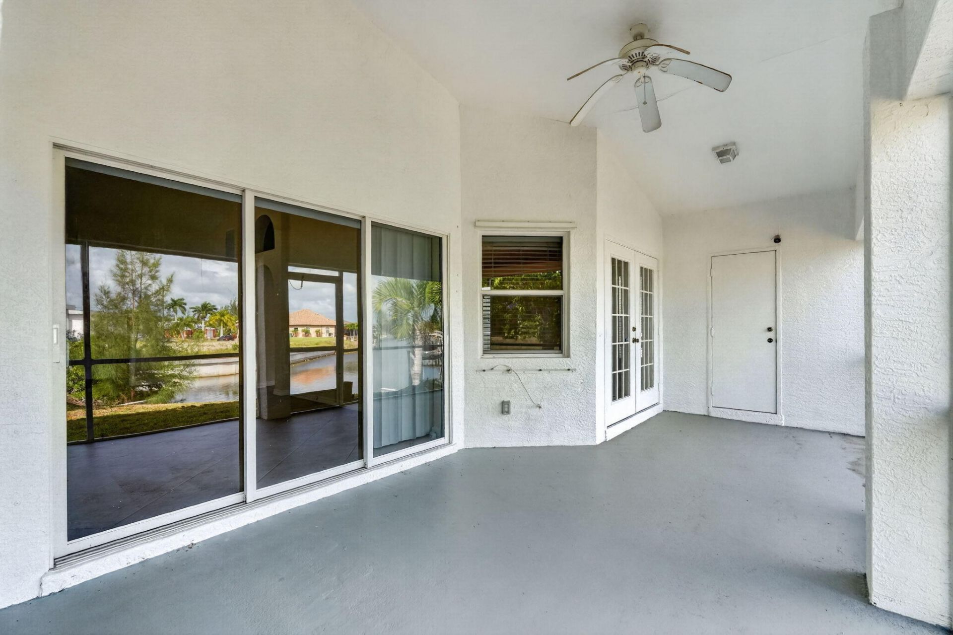 2902 NW 17th Avenue, Cape Coral, FL 33993 Photo
