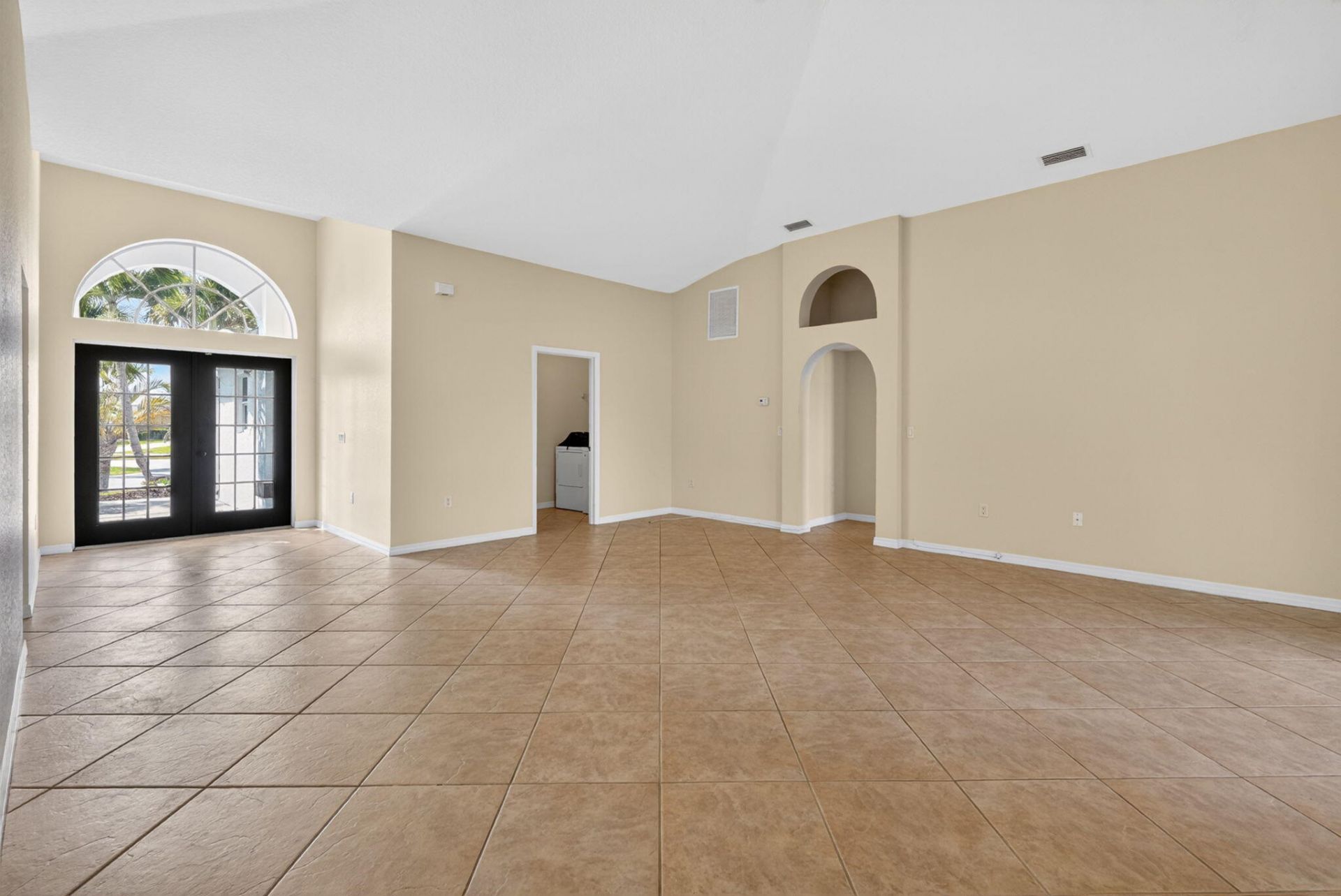2902 NW 17th Avenue, Cape Coral, FL 33993 Photo