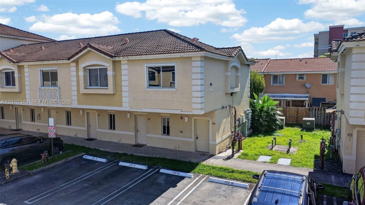 7995 NW 8th St, Unit 100C, Miami, FL 33126 Photo