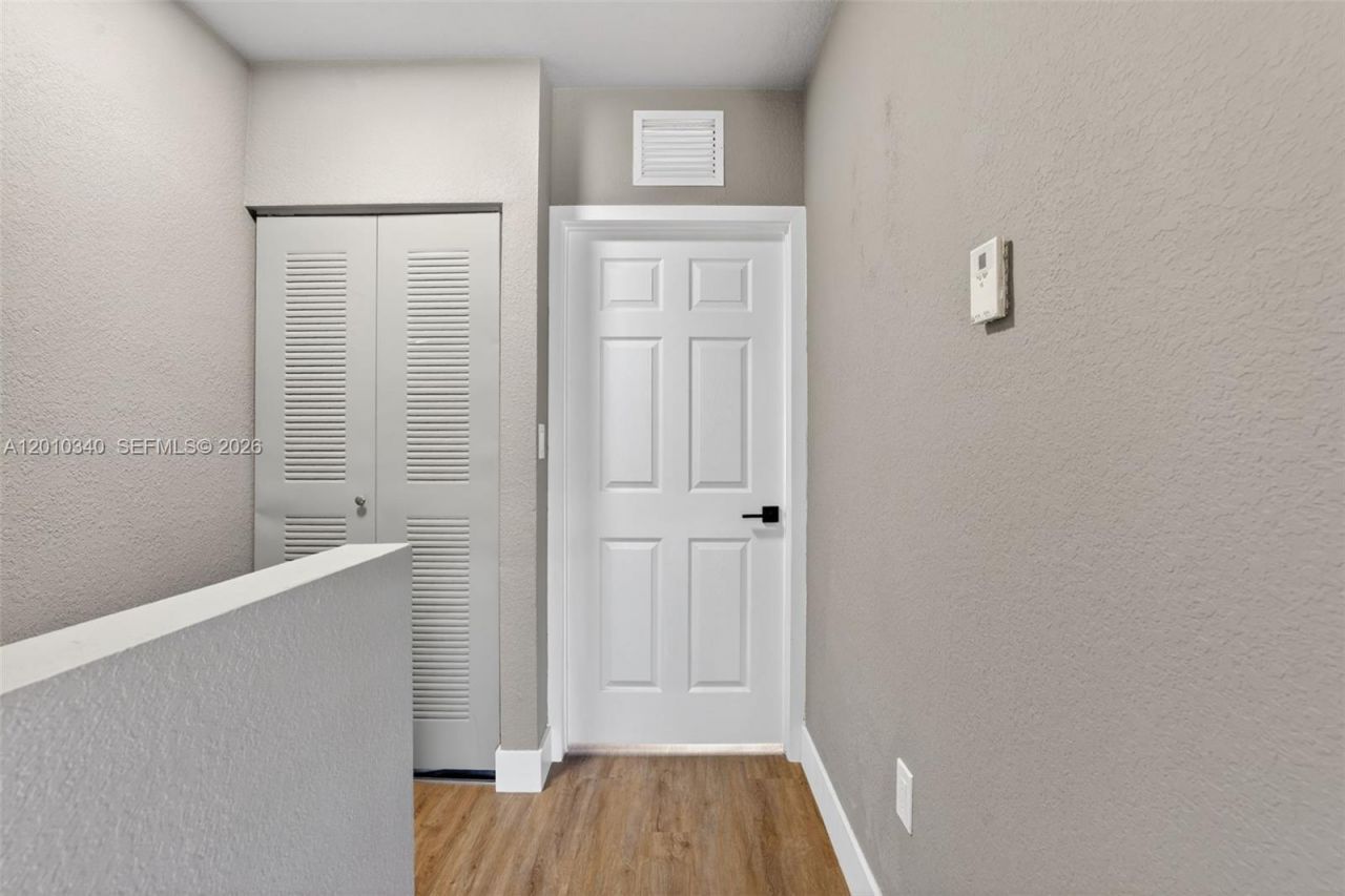 7995 NW 8th St, Unit 100C, Miami, FL 33126 Photo