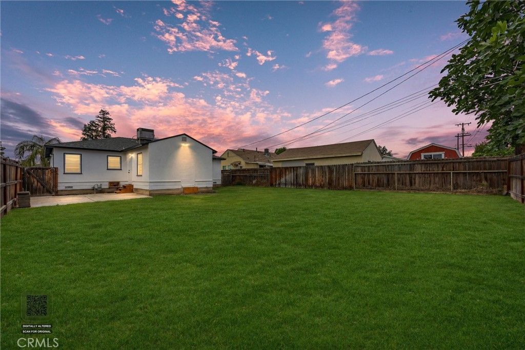 1308 El Rancho Drive, Bakersfield, CA 93304 Main Photo