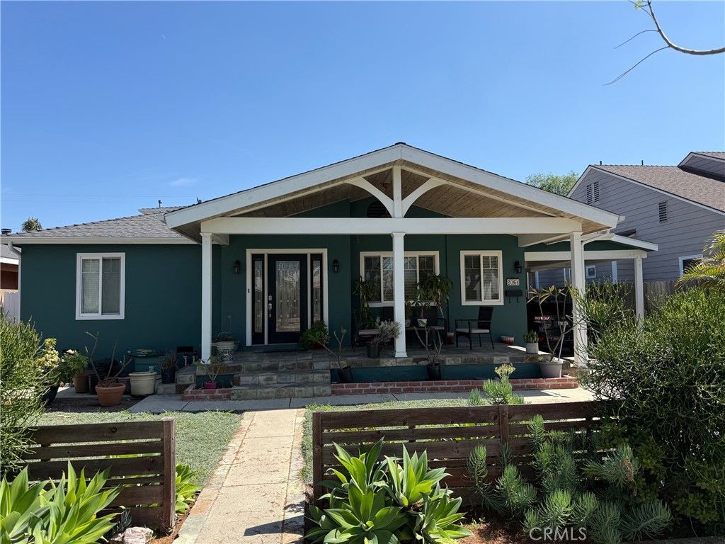 2064 Fidler, Long Beach, CA 90815 Main Photo