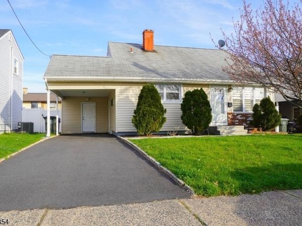 160 Brown Ave, Woodbridge, NJ 08830