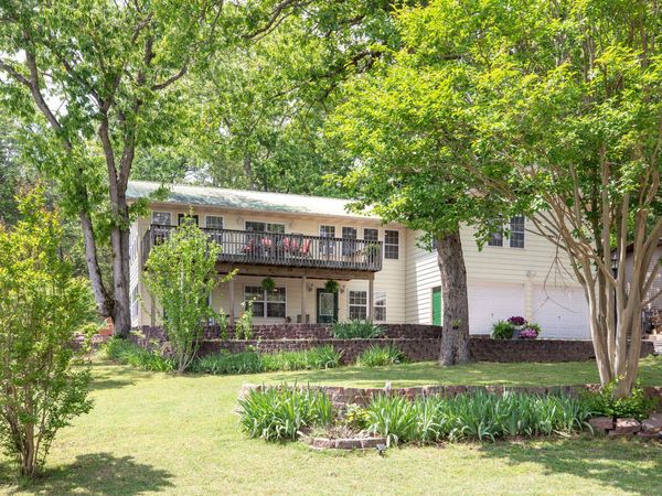 235 Evening Side Lane , Blue Eye, MO 65611