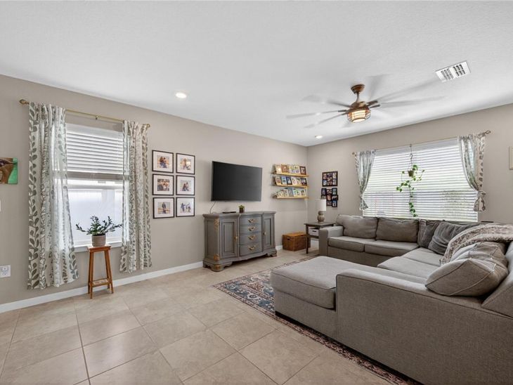 4242 Goldfoil Road, Spring Hill, FL 34609
