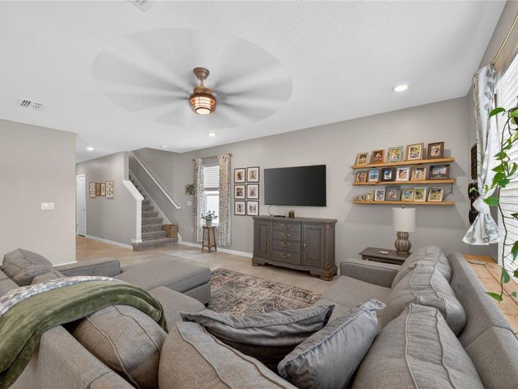 4242 Goldfoil Road, Spring Hill, FL 34609