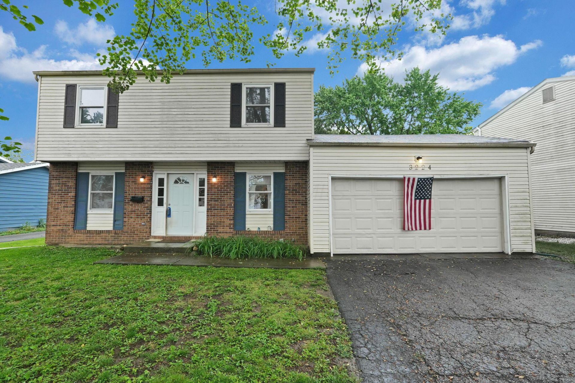 3224 Sundale Road , Columbus, OH 43232 Main Photo