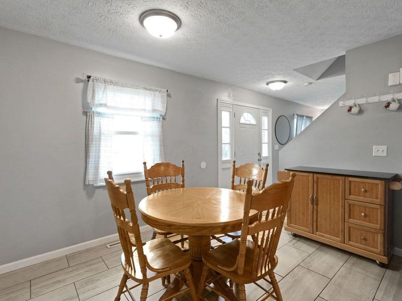 3224 Sundale Road, Columbus, OH 43232 Photo 10