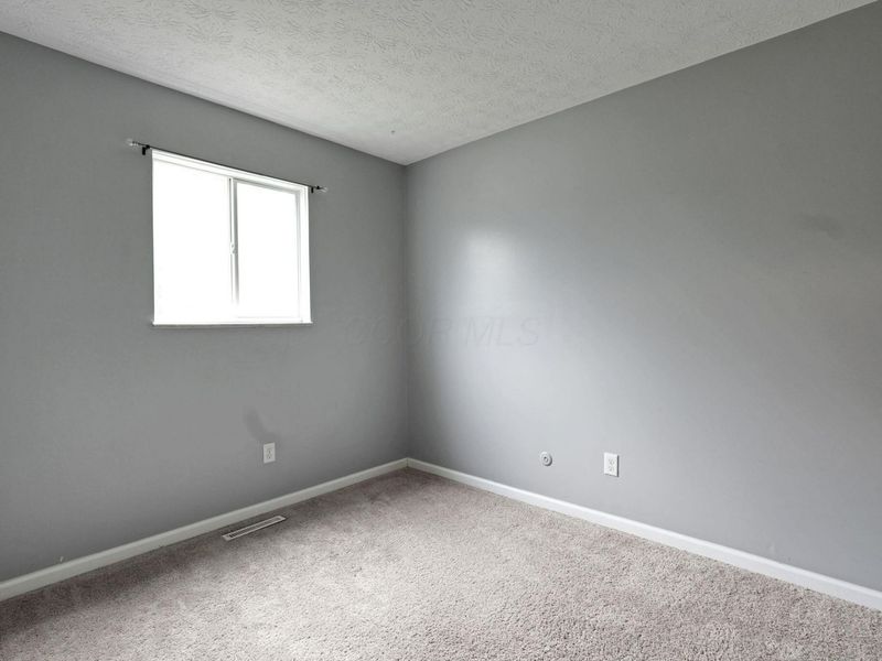 3224 Sundale Road, Columbus, OH 43232 Photo 20