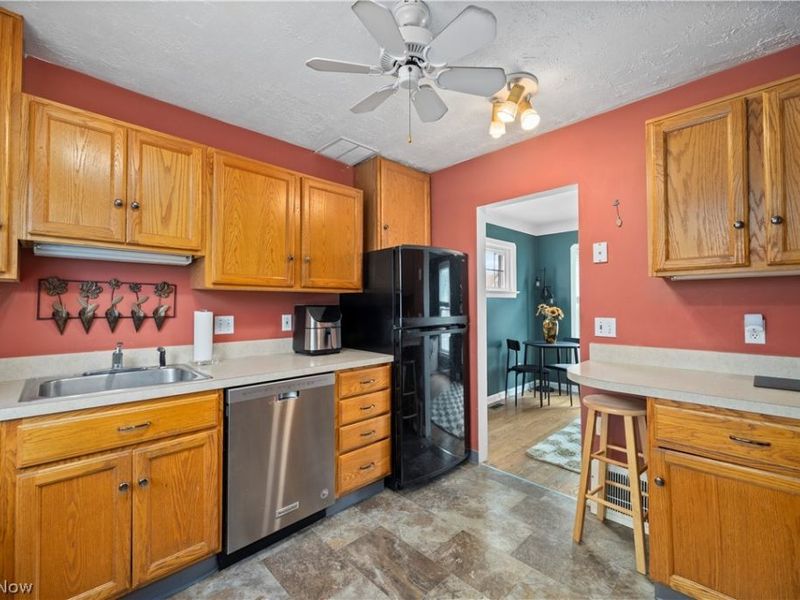 4156 W 161st Street, Cleveland, OH 44135 Photo 9