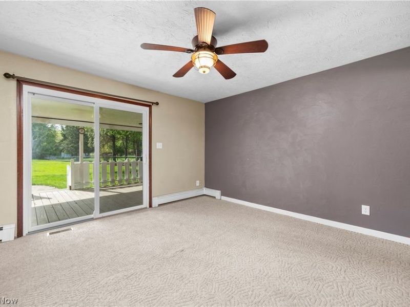 44675 Middle Ridge Road , Amherst, OH 44001 Photo 10