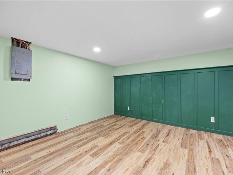 44675 Middle Ridge Road , Amherst, OH 44001 Photo 24