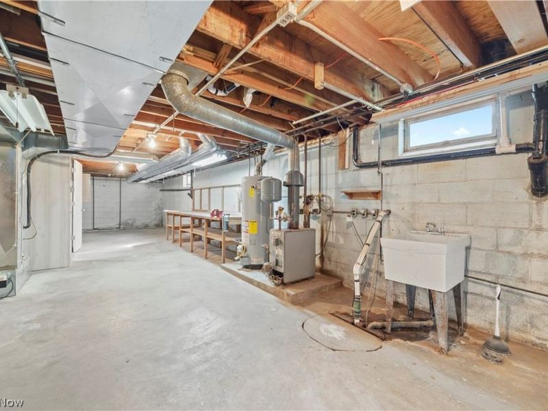 44675 Middle Ridge Road , Amherst, OH 44001 Photo 27