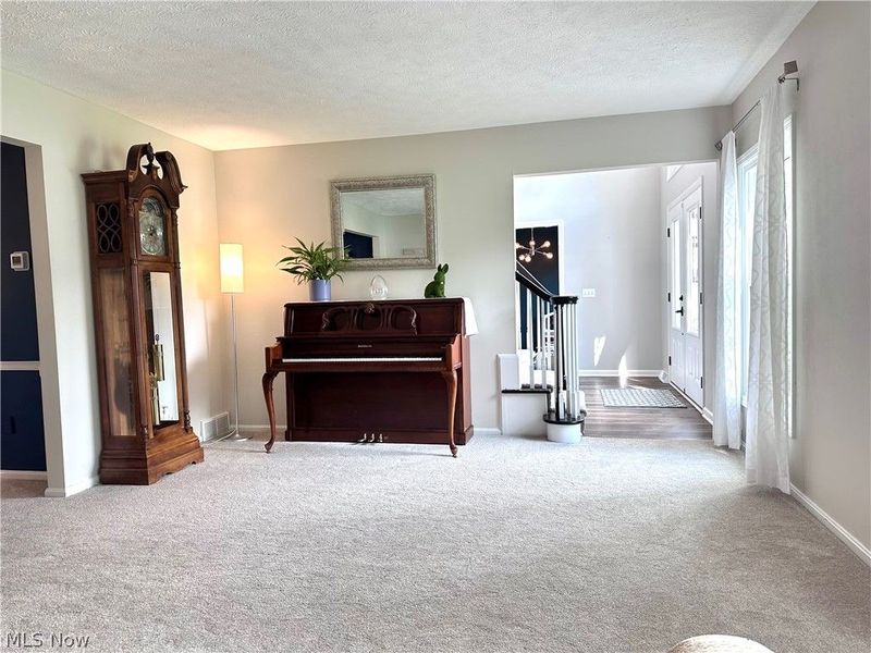 28402 Farrs Garden Path, Westlake, OH 44145 Photo 5